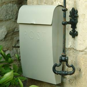 Post box with lock - Clay